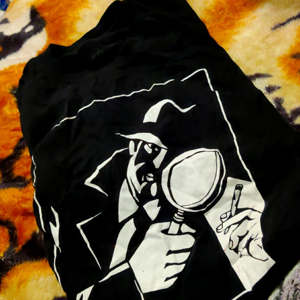 Graphic tee